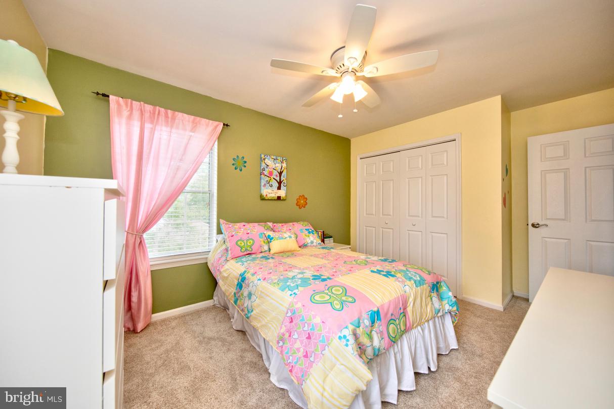 OAKS OF HARFORD - Residential