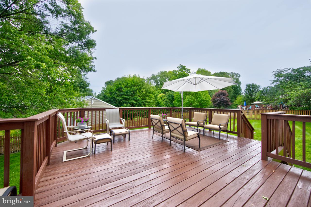 OAKS OF HARFORD - Residential