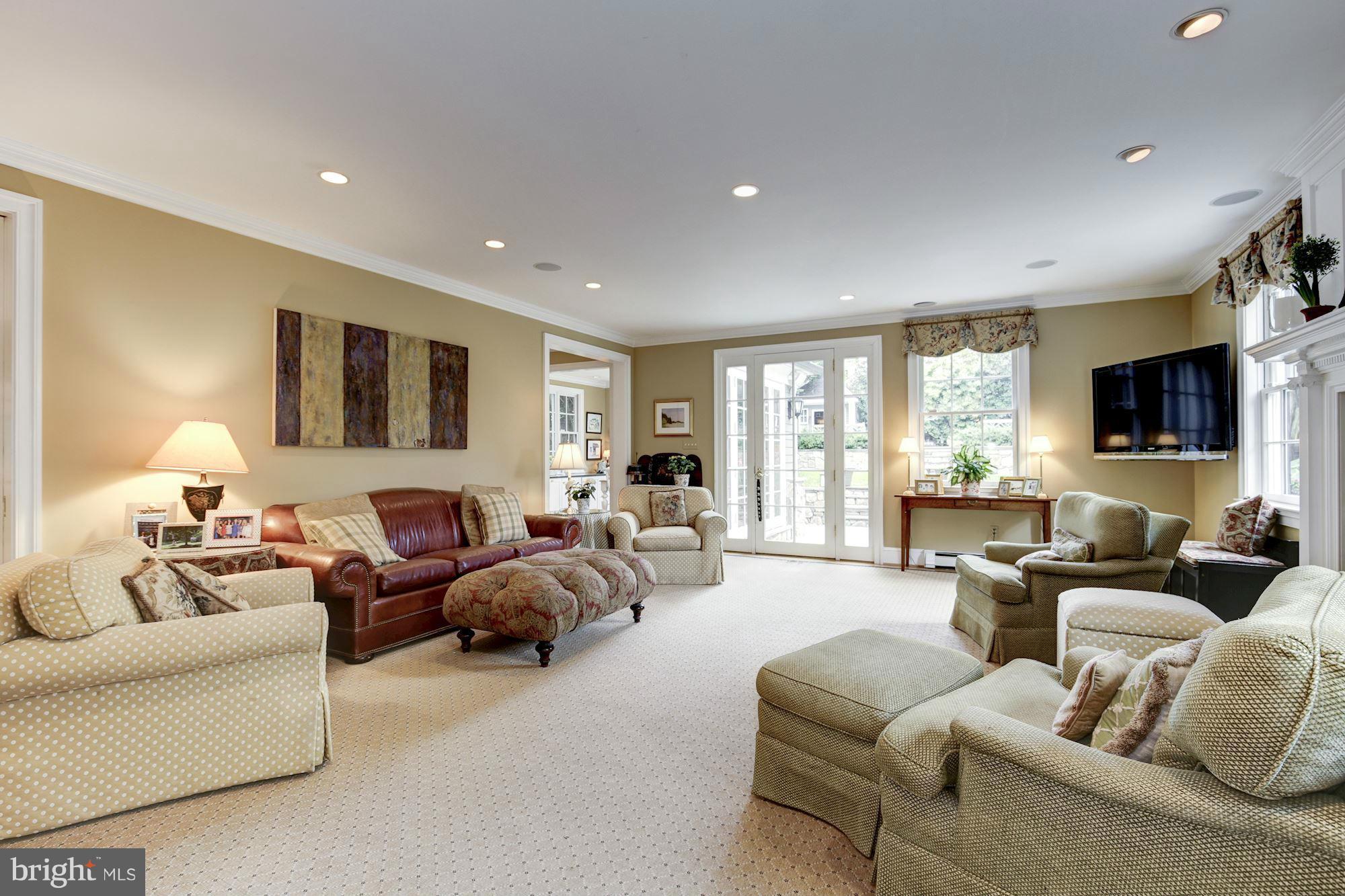 WESLEY HEIGHTS - Residential