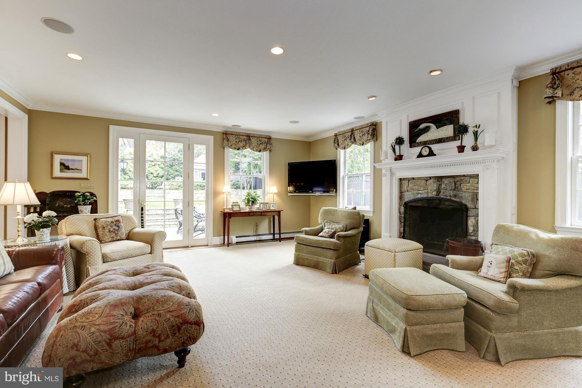 WESLEY HEIGHTS - Residential