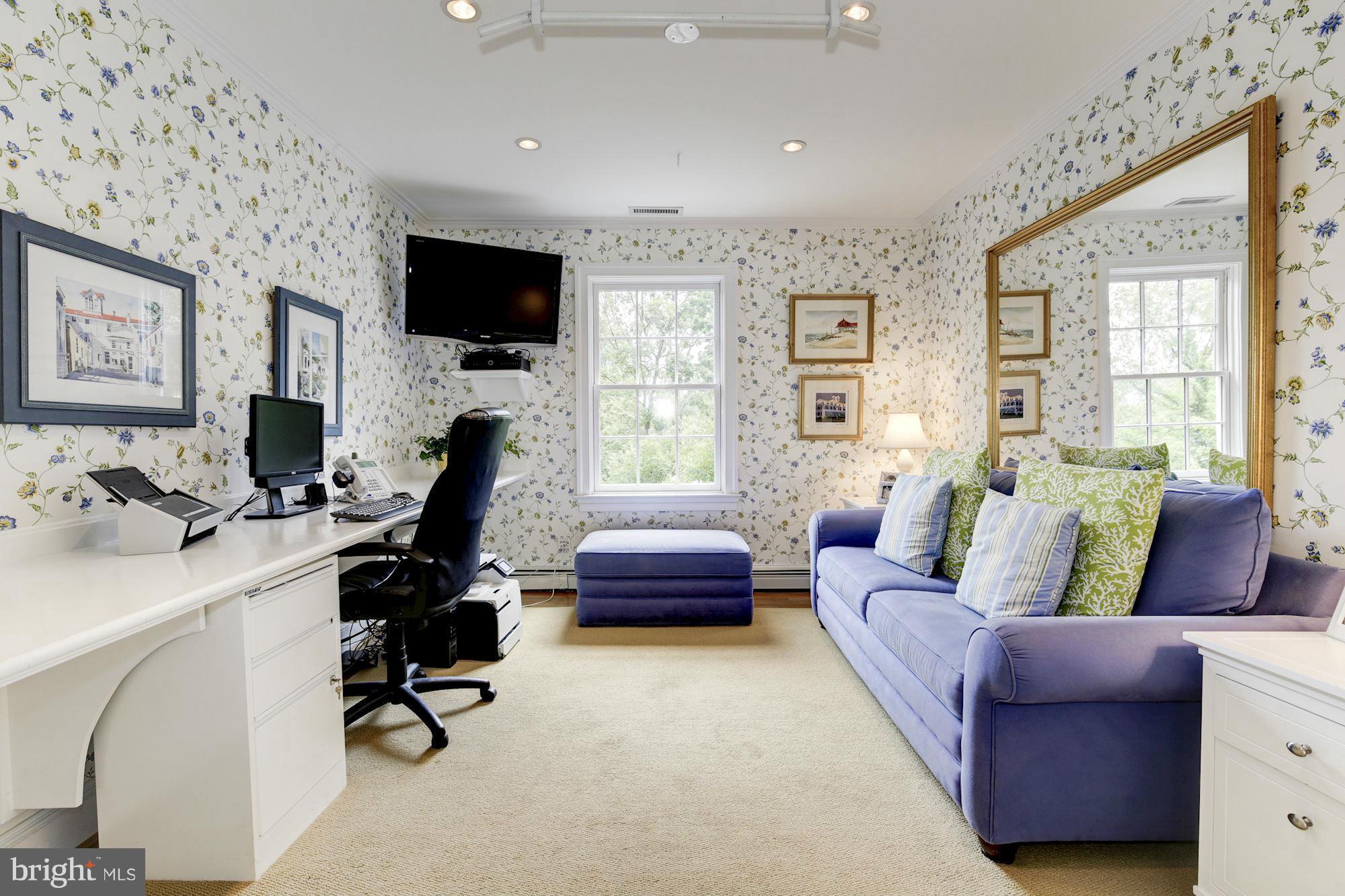 WESLEY HEIGHTS - Residential
