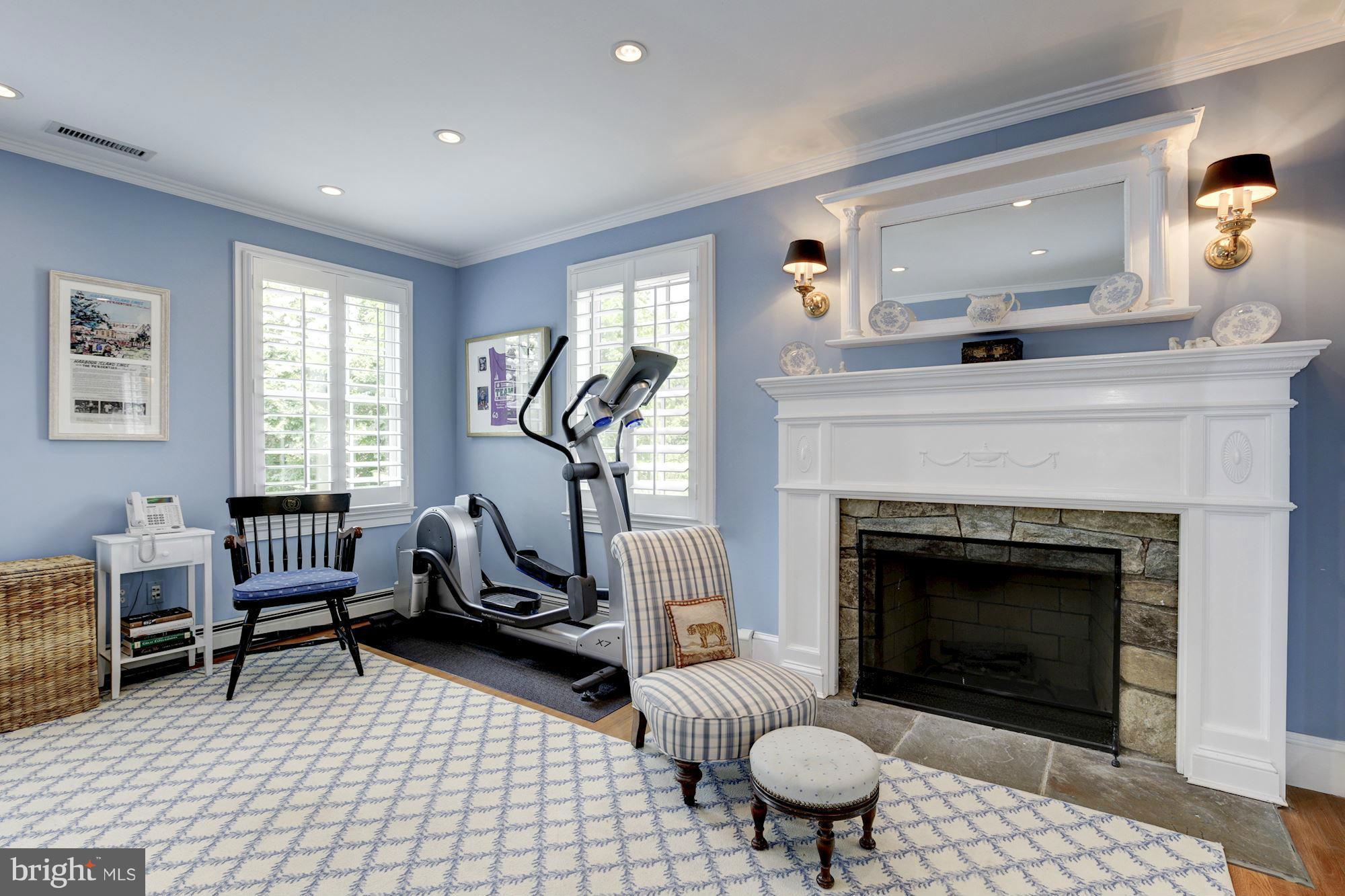 WESLEY HEIGHTS - Residential