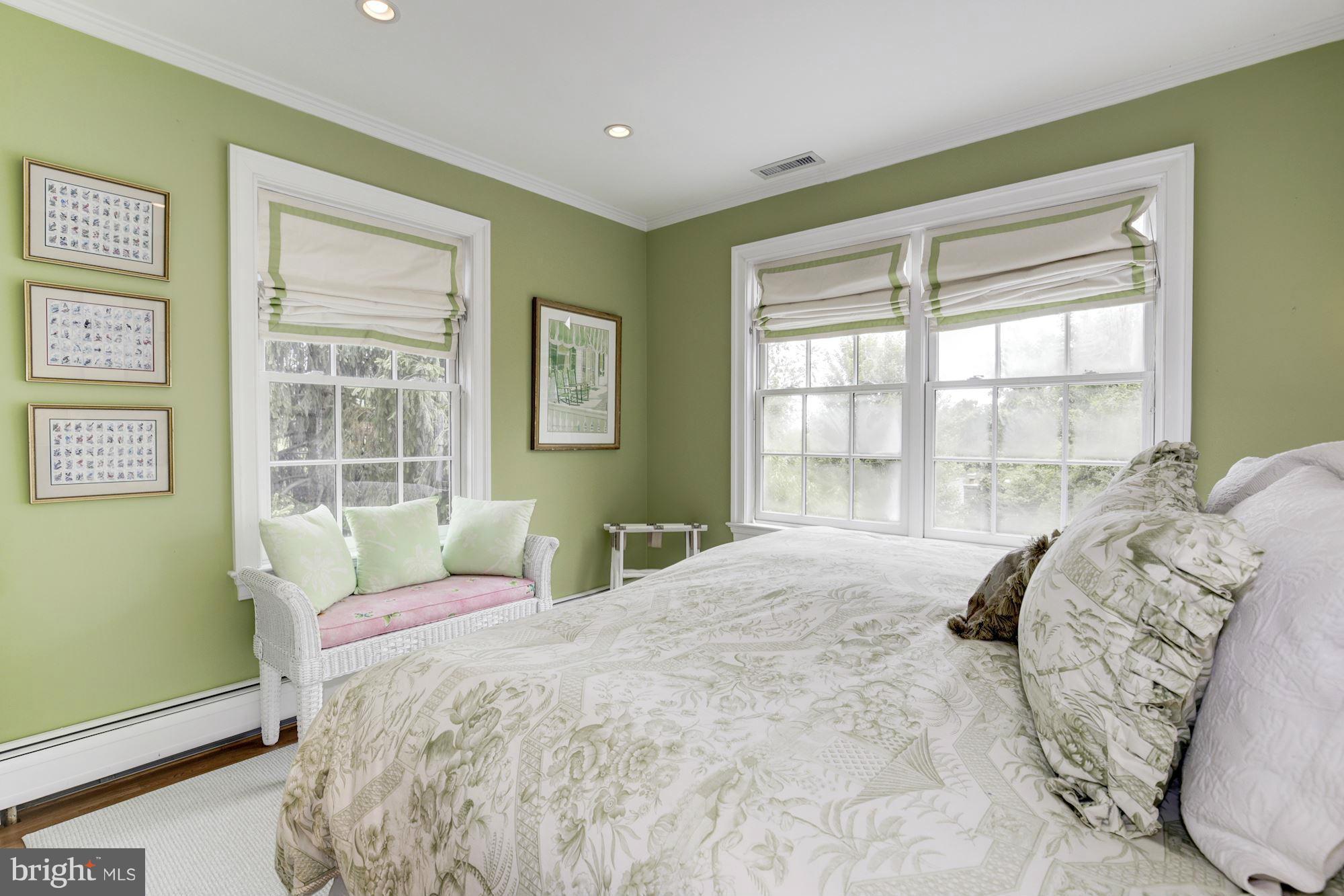 WESLEY HEIGHTS - Residential