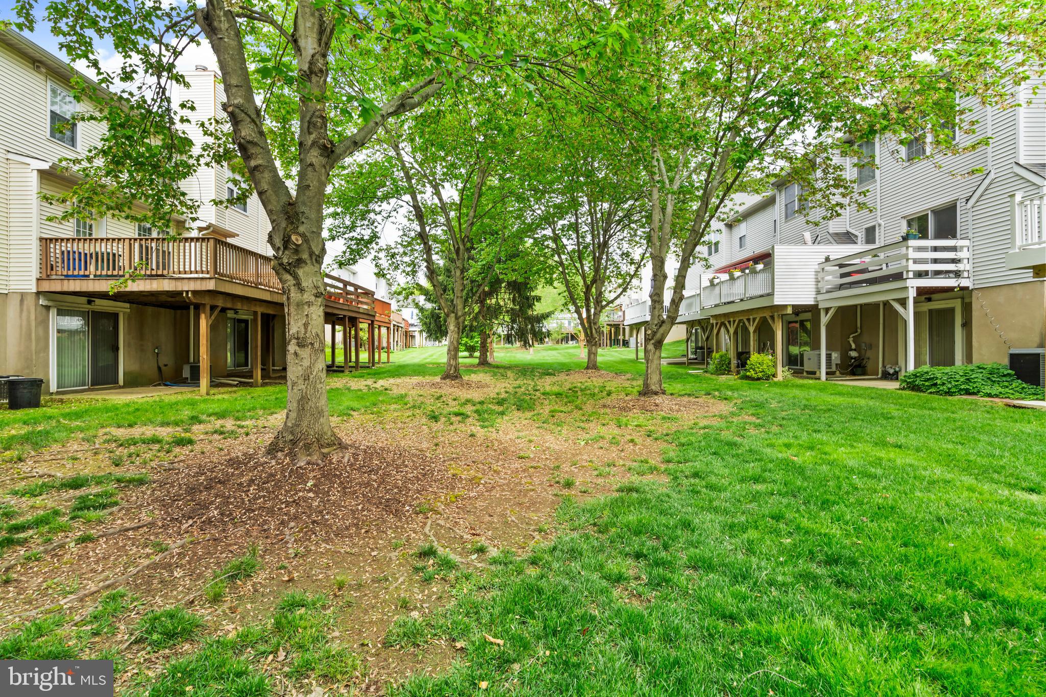 OXFORD CROSSING - Residential