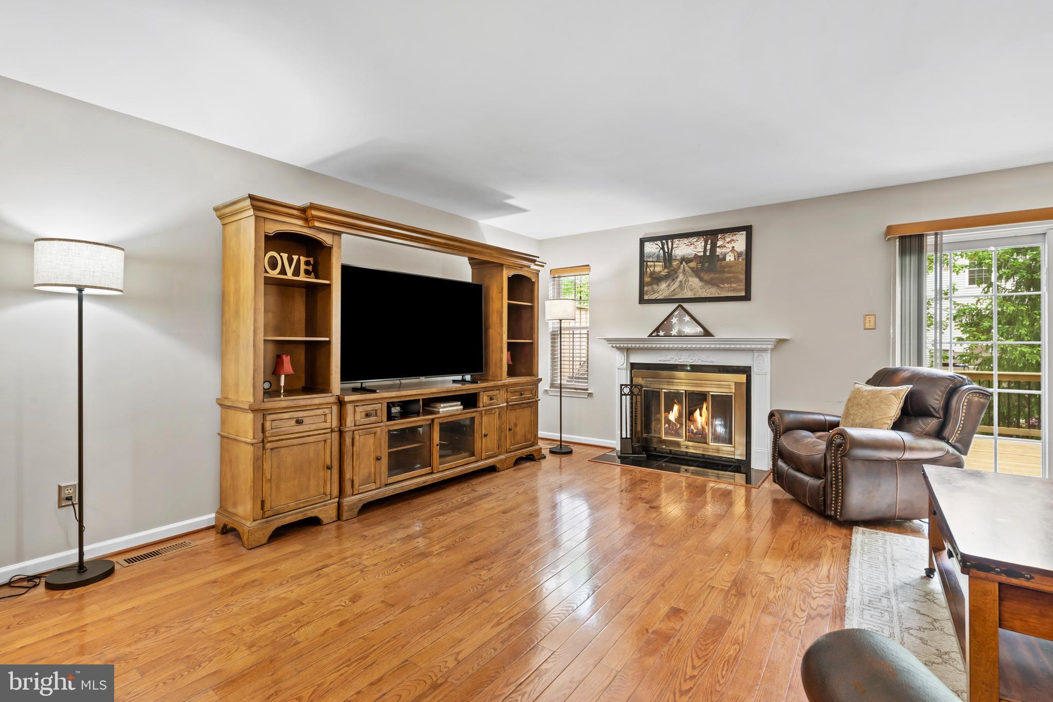 OXFORD CROSSING - Residential
