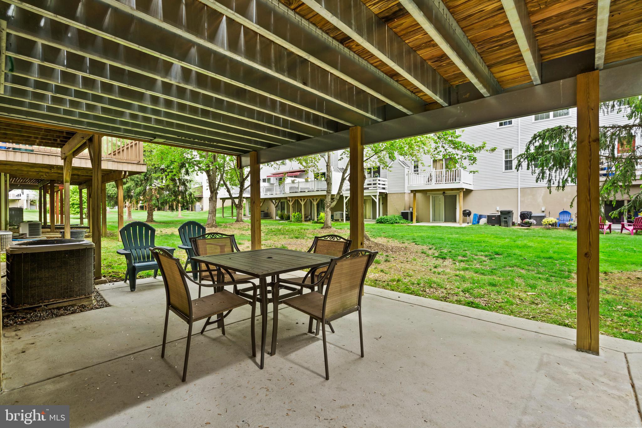 OXFORD CROSSING - Residential