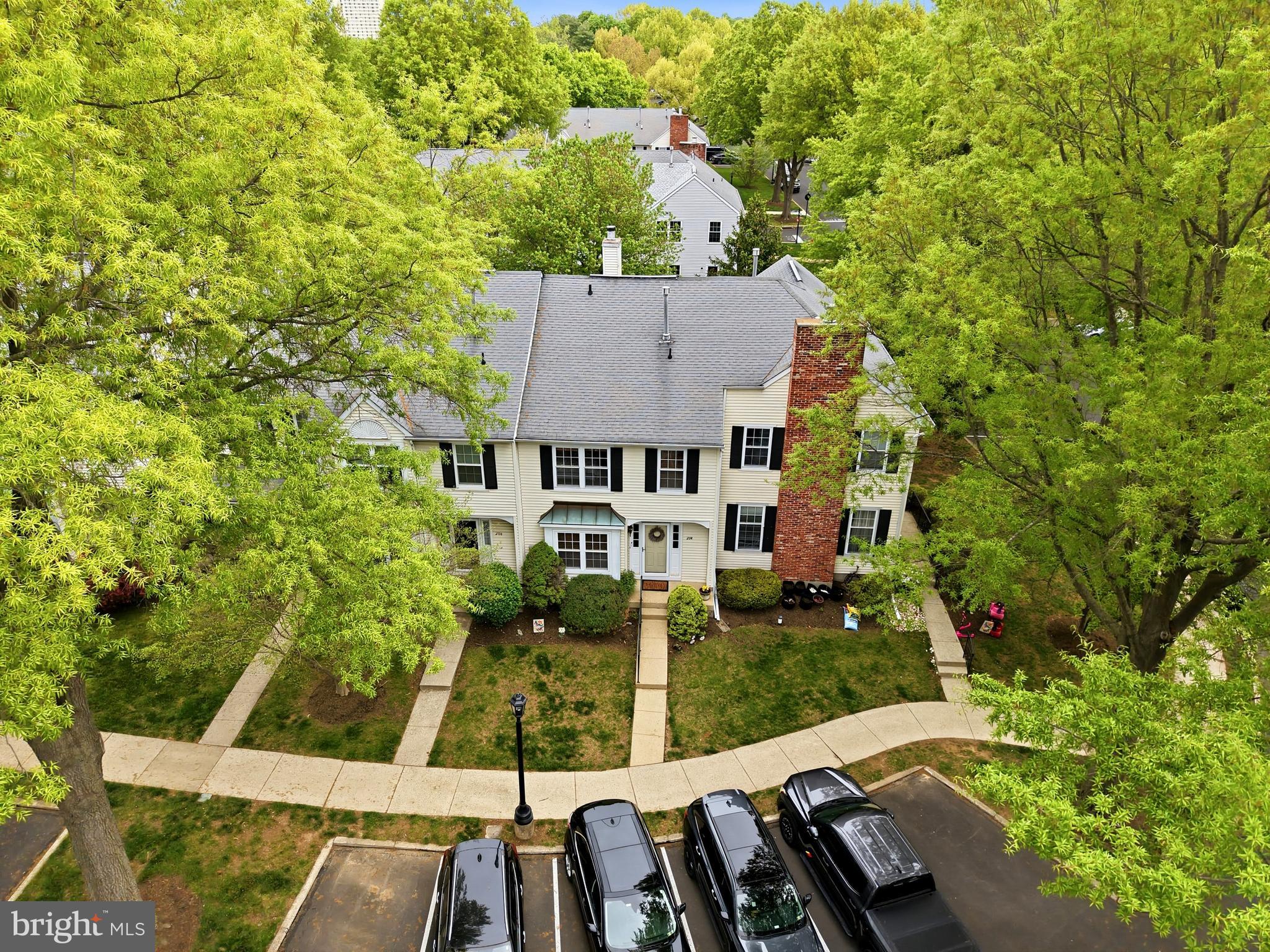 OXFORD CROSSING - Residential