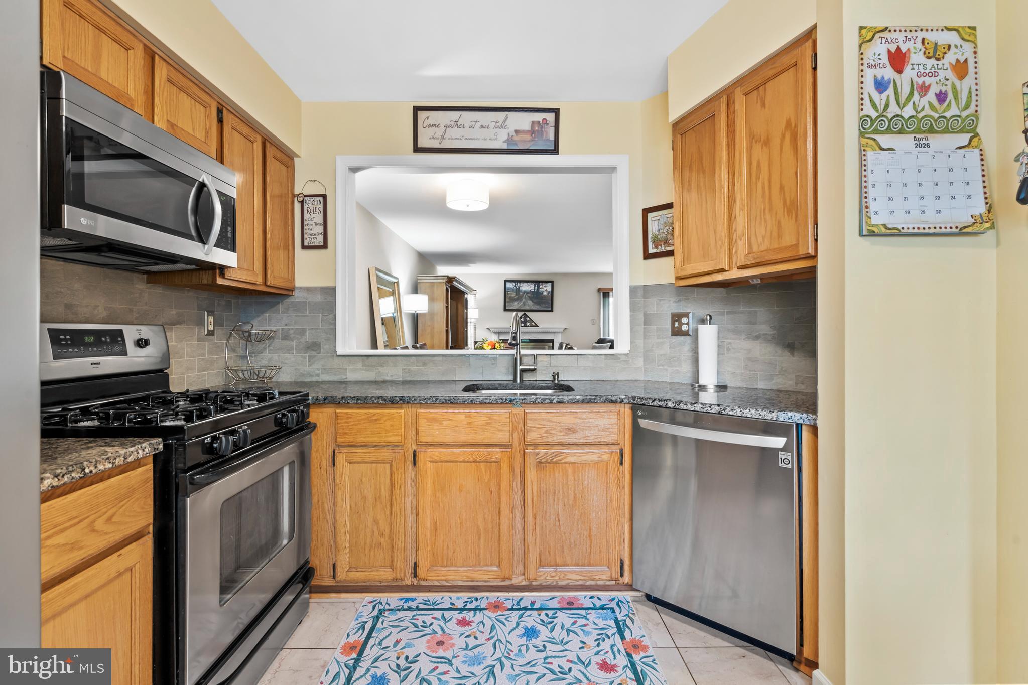 OXFORD CROSSING - Residential