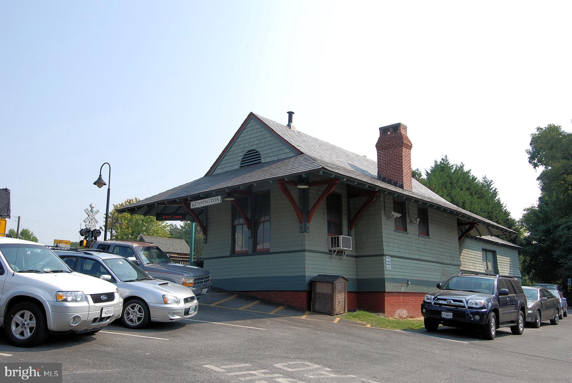 HOMEWOOD - Residential