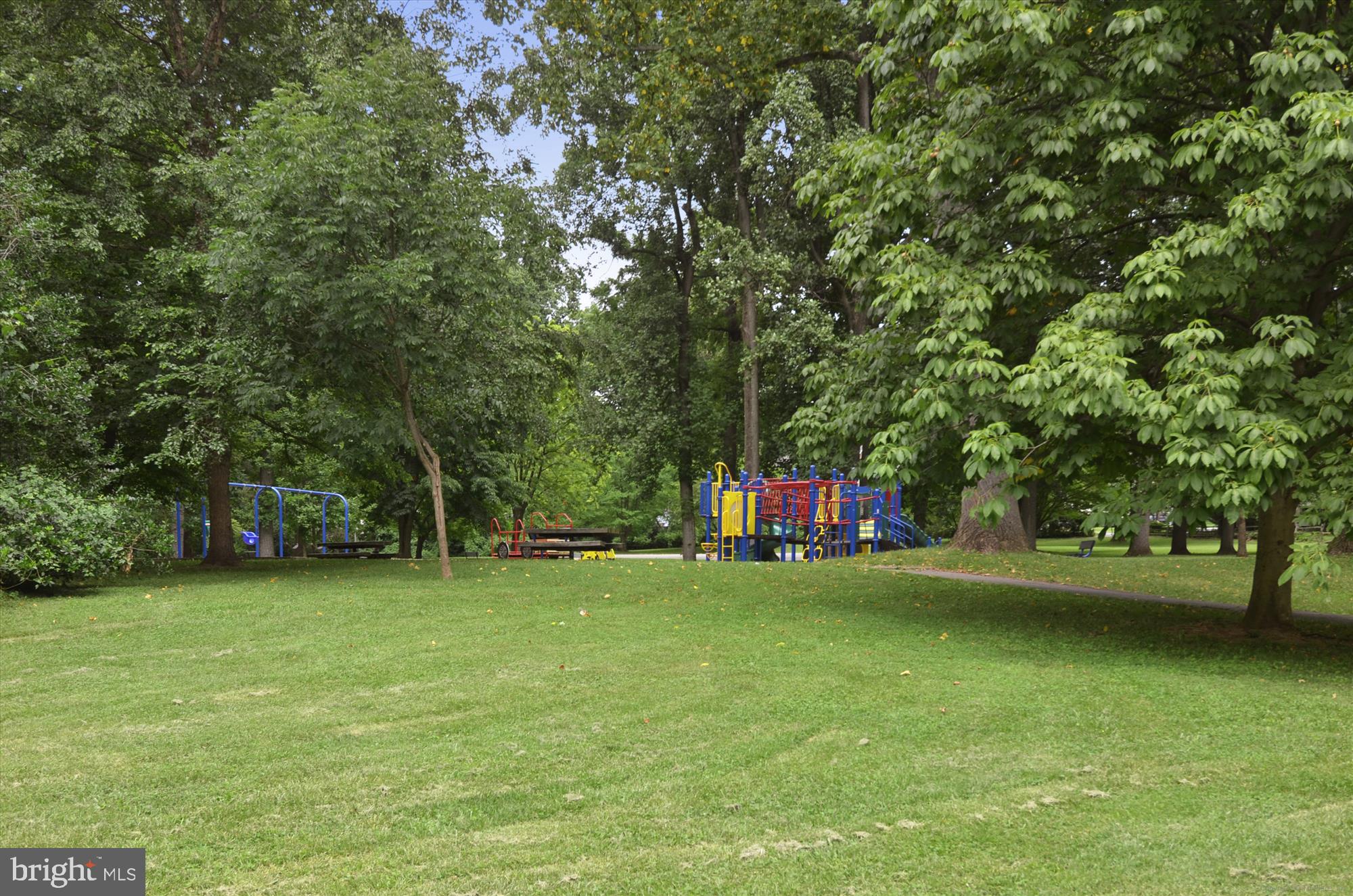 HOMEWOOD - Residential