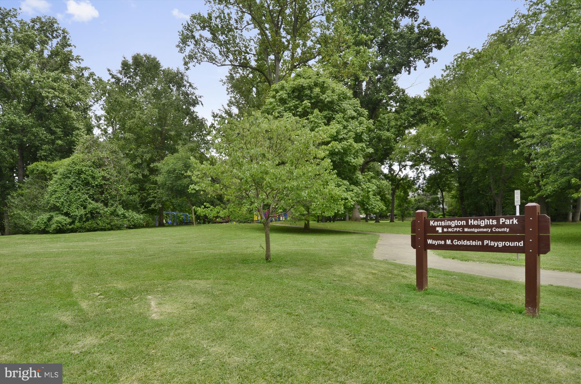 HOMEWOOD - Residential