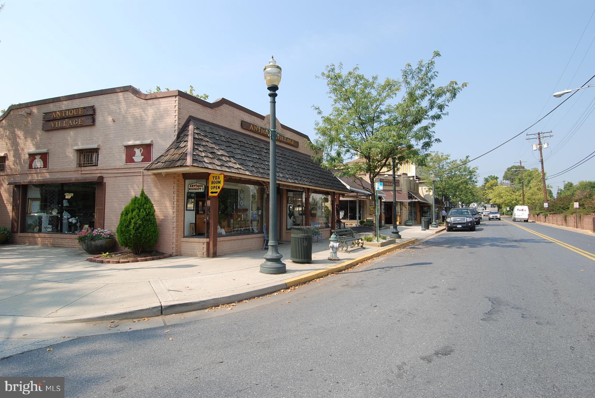 HOMEWOOD - Residential