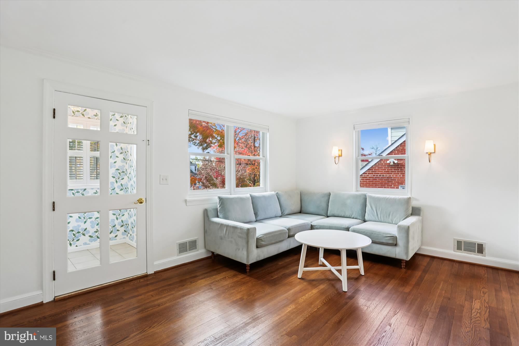 HOMEWOOD - Residential