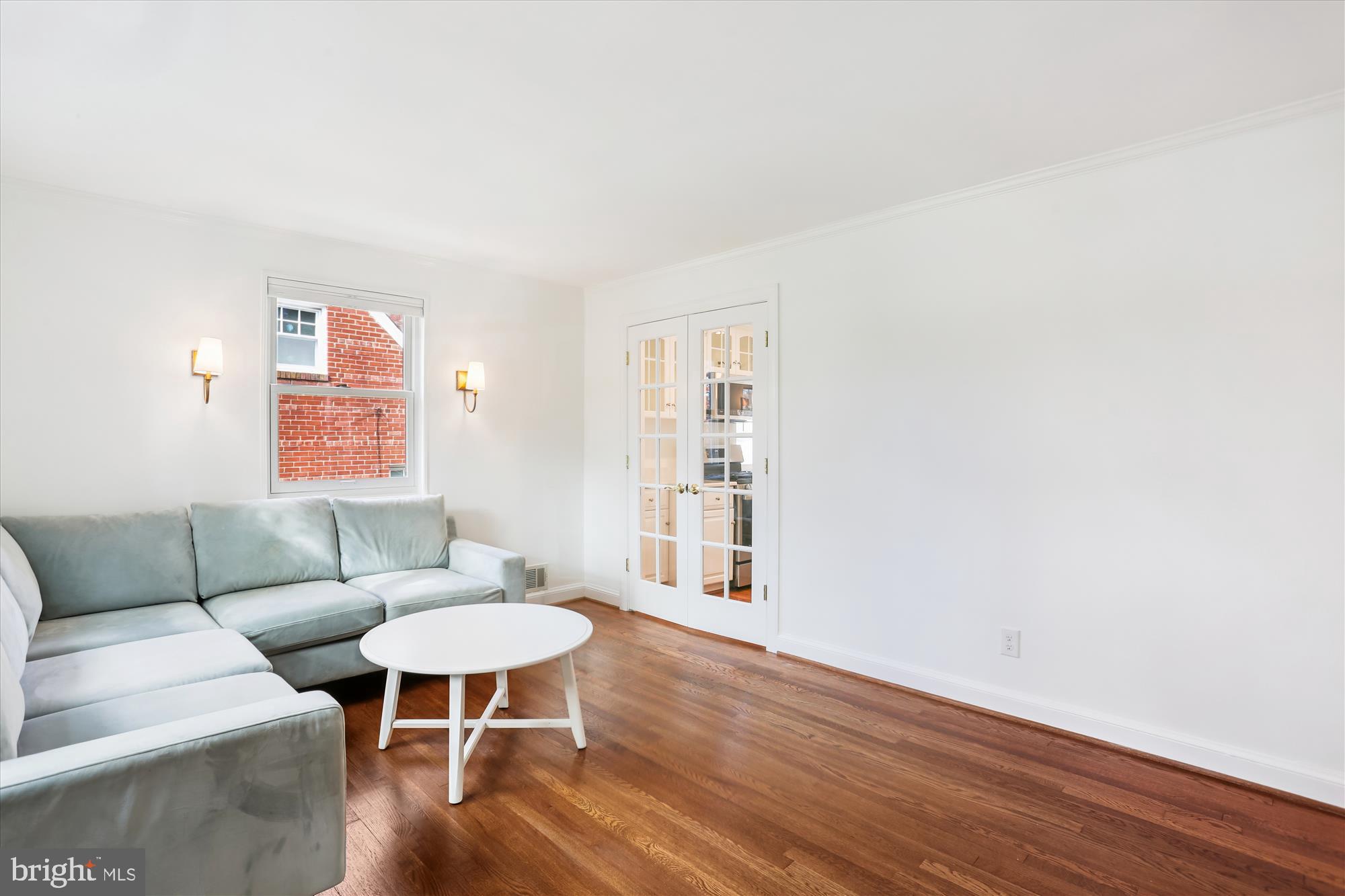 HOMEWOOD - Residential