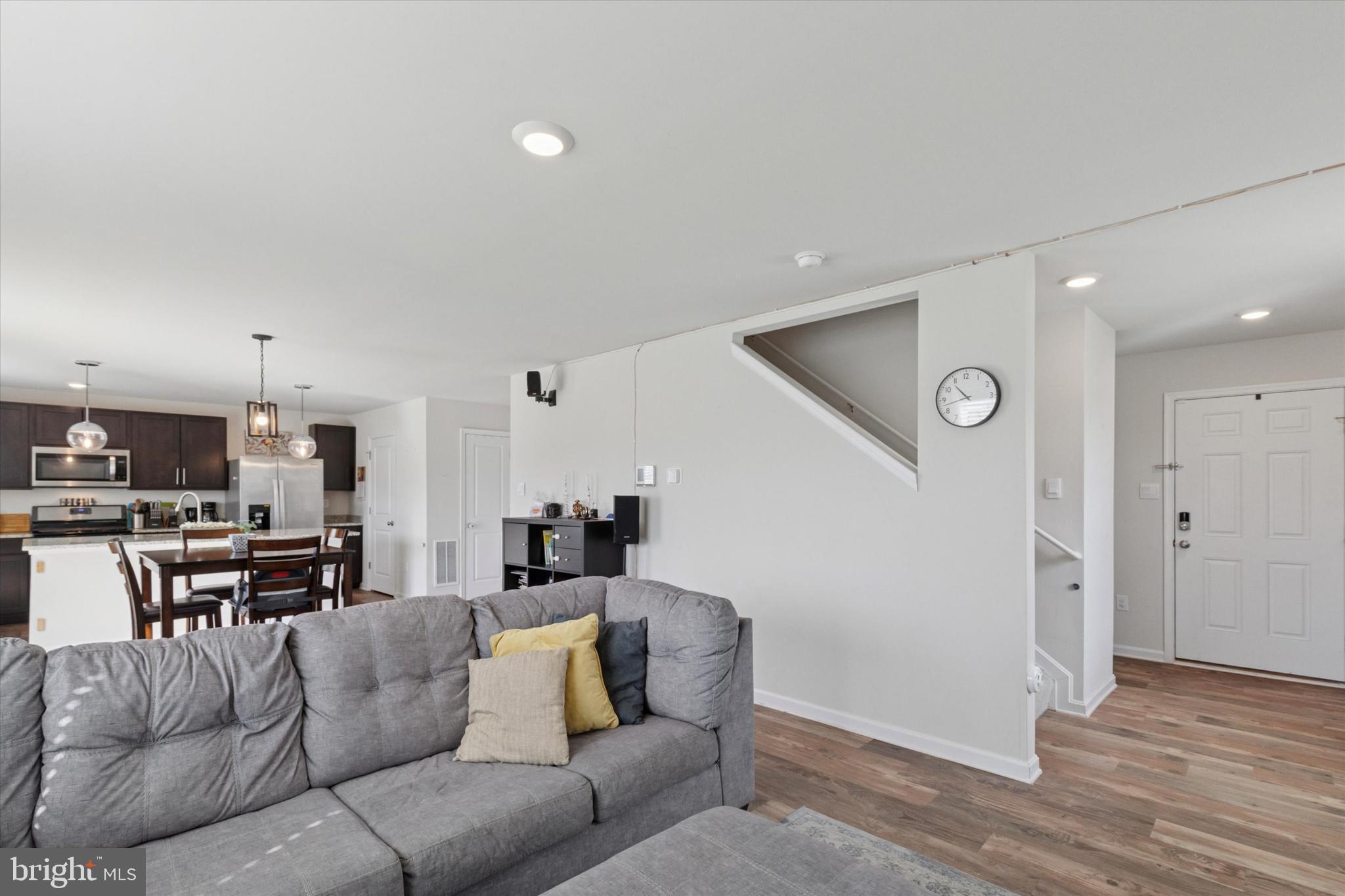 PAHAGACO HILLS - Residential