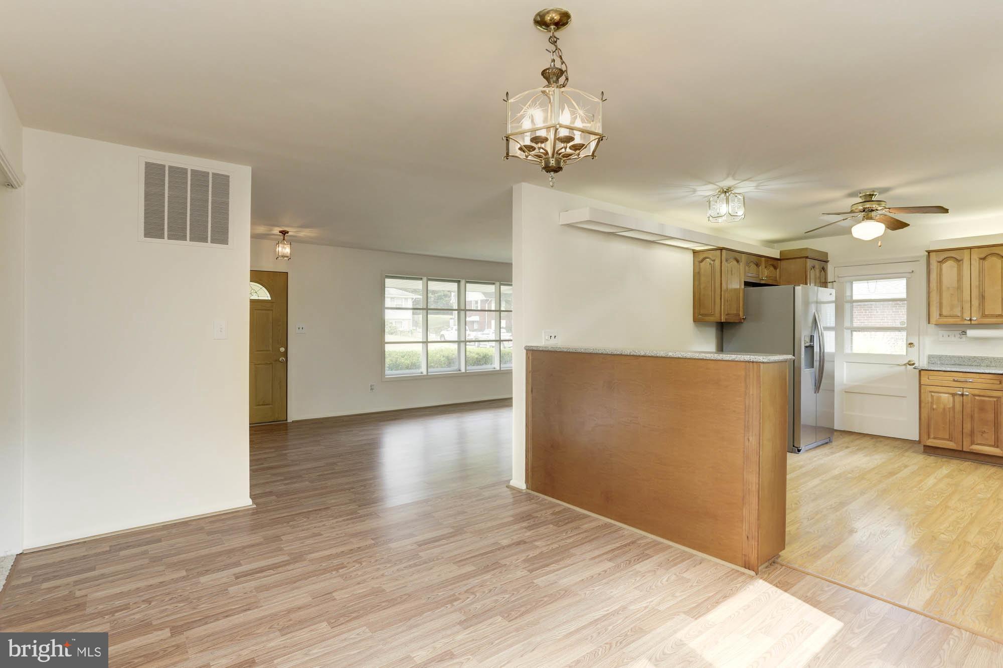 CALVERTON - Residential