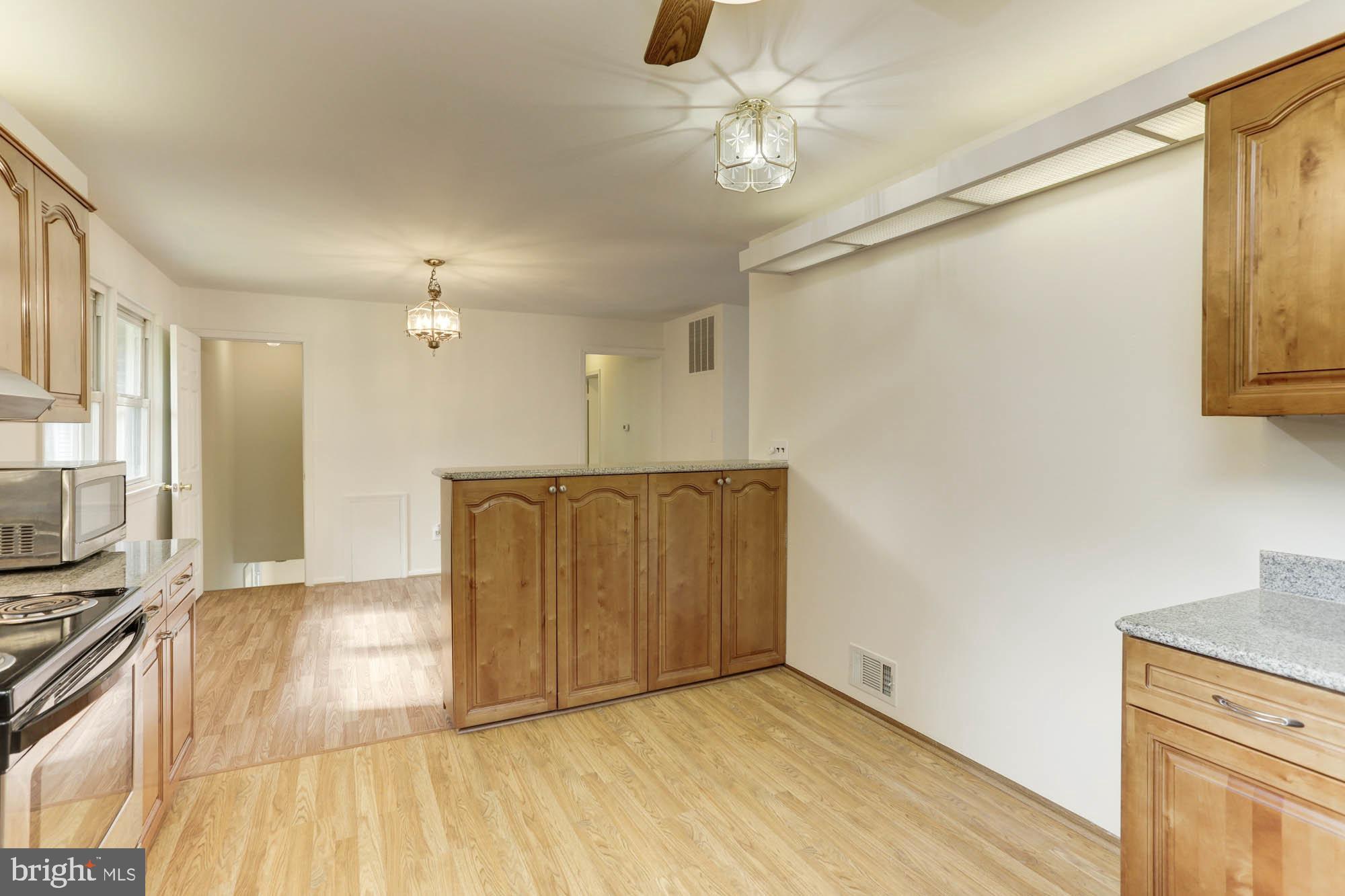 CALVERTON - Residential