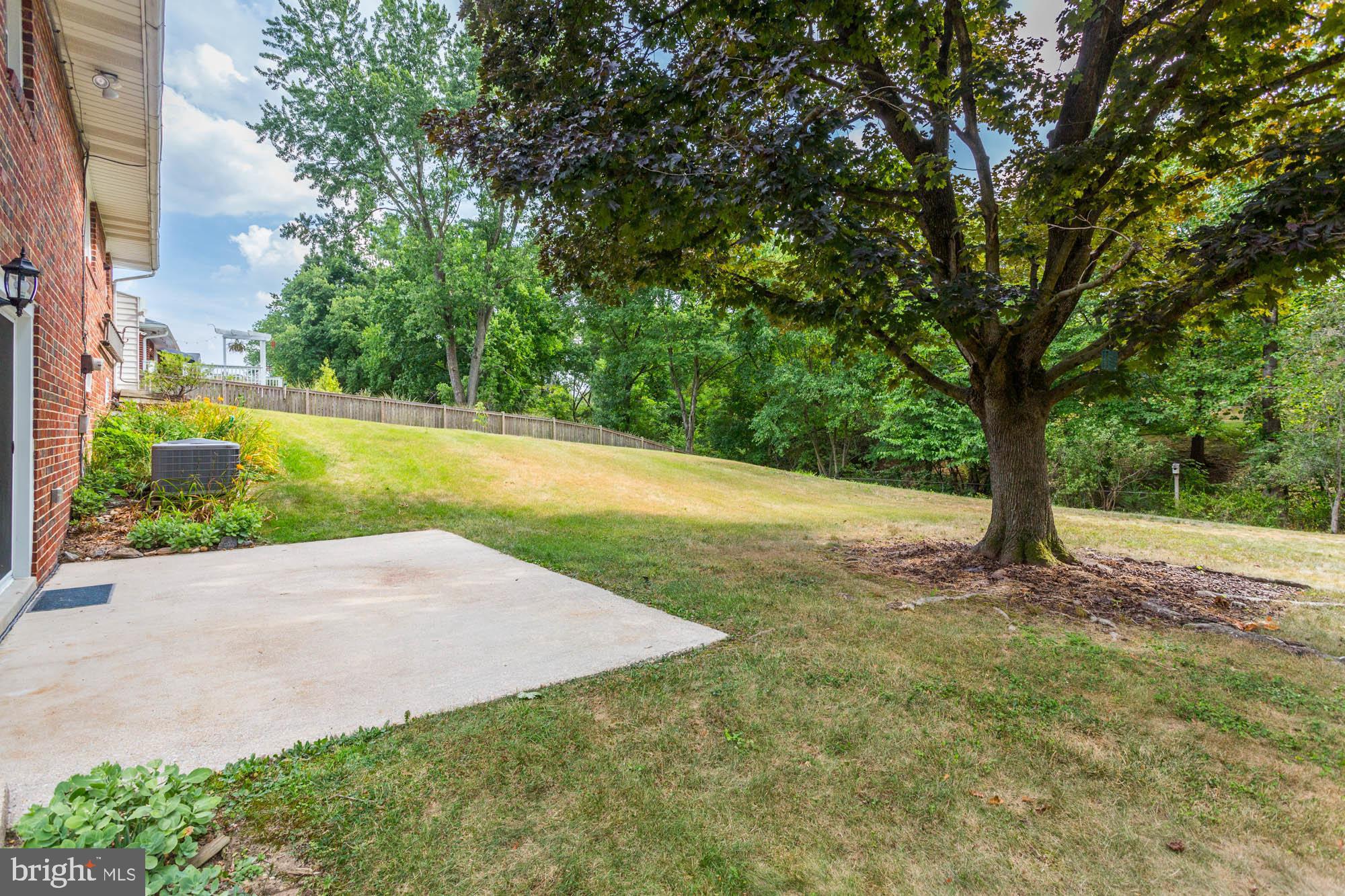 CALVERTON - Residential