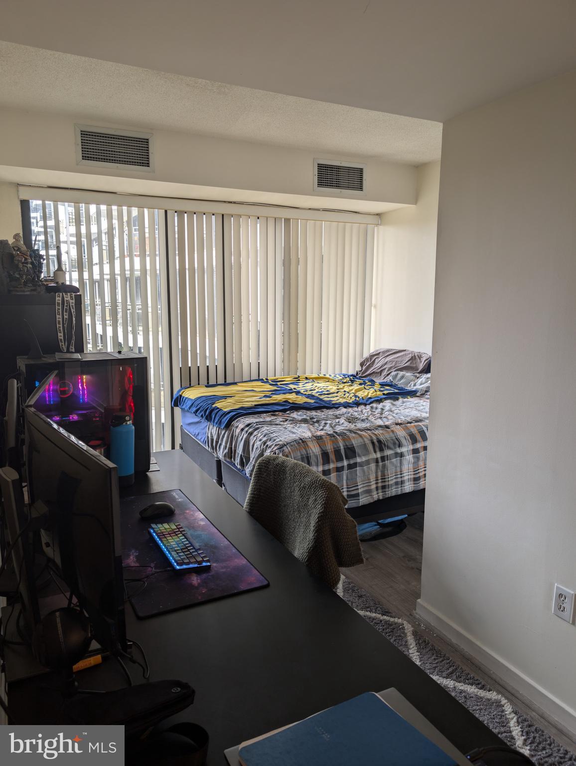 ATRIUM CONDO - Residential Lease