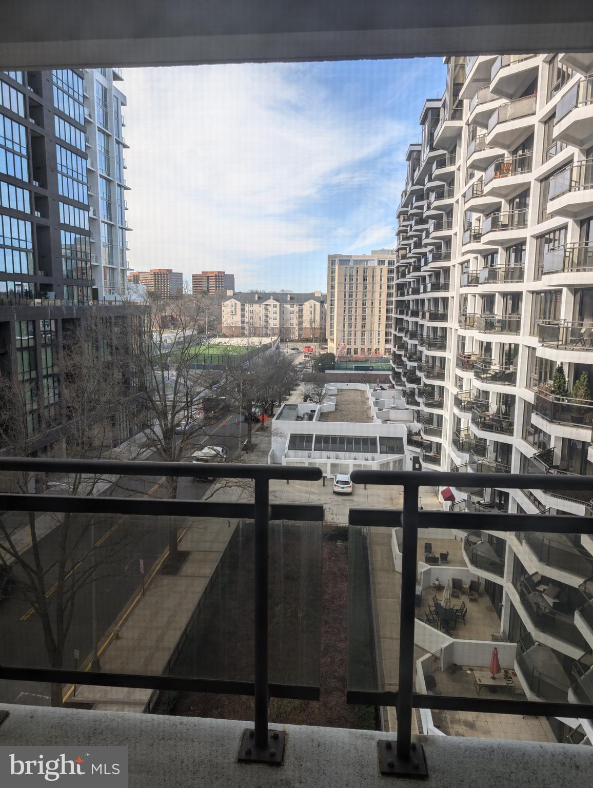 ATRIUM CONDO - Residential Lease