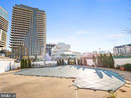 ATRIUM CONDO - Residential Lease