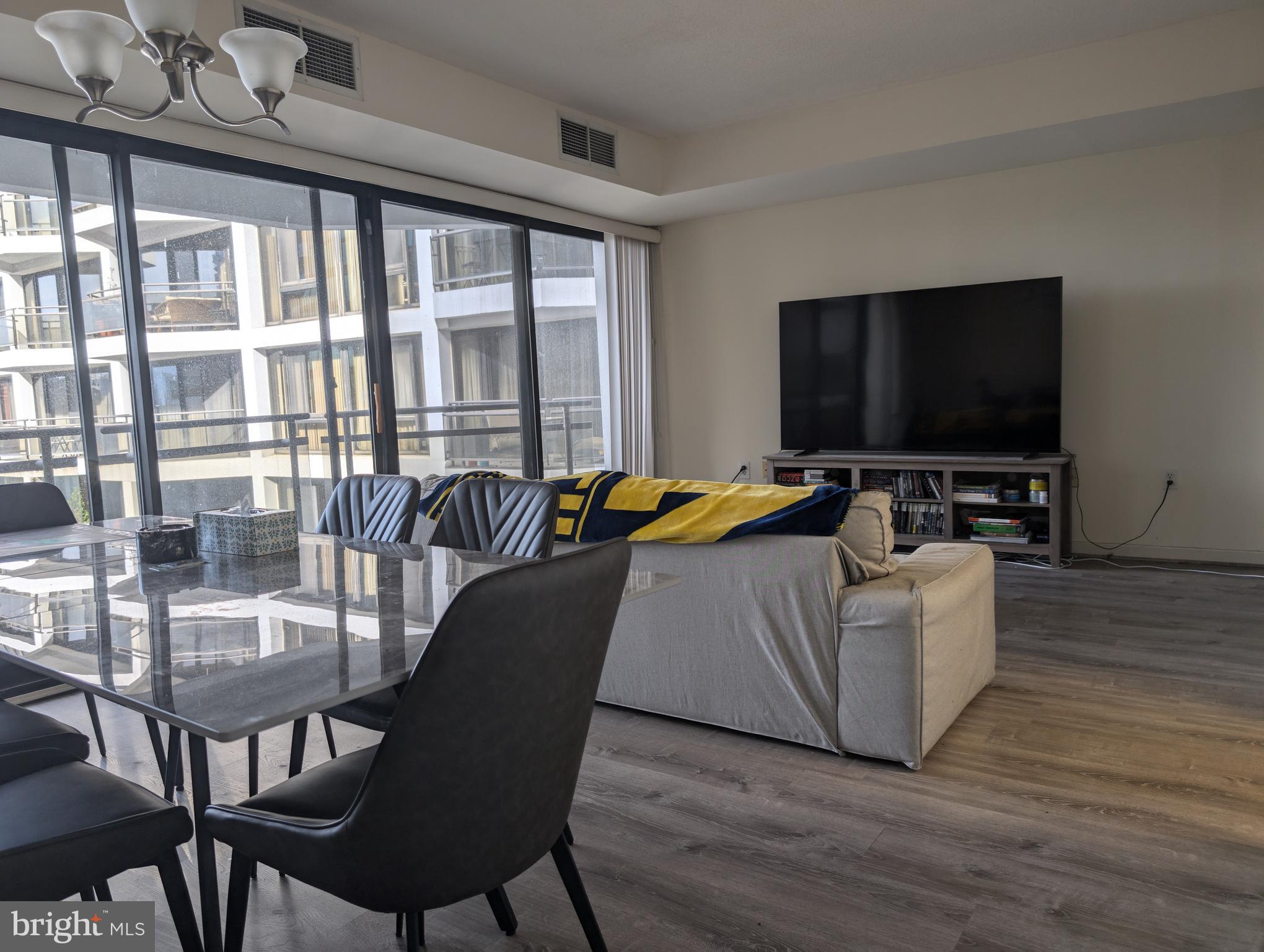 ATRIUM CONDO - Residential Lease