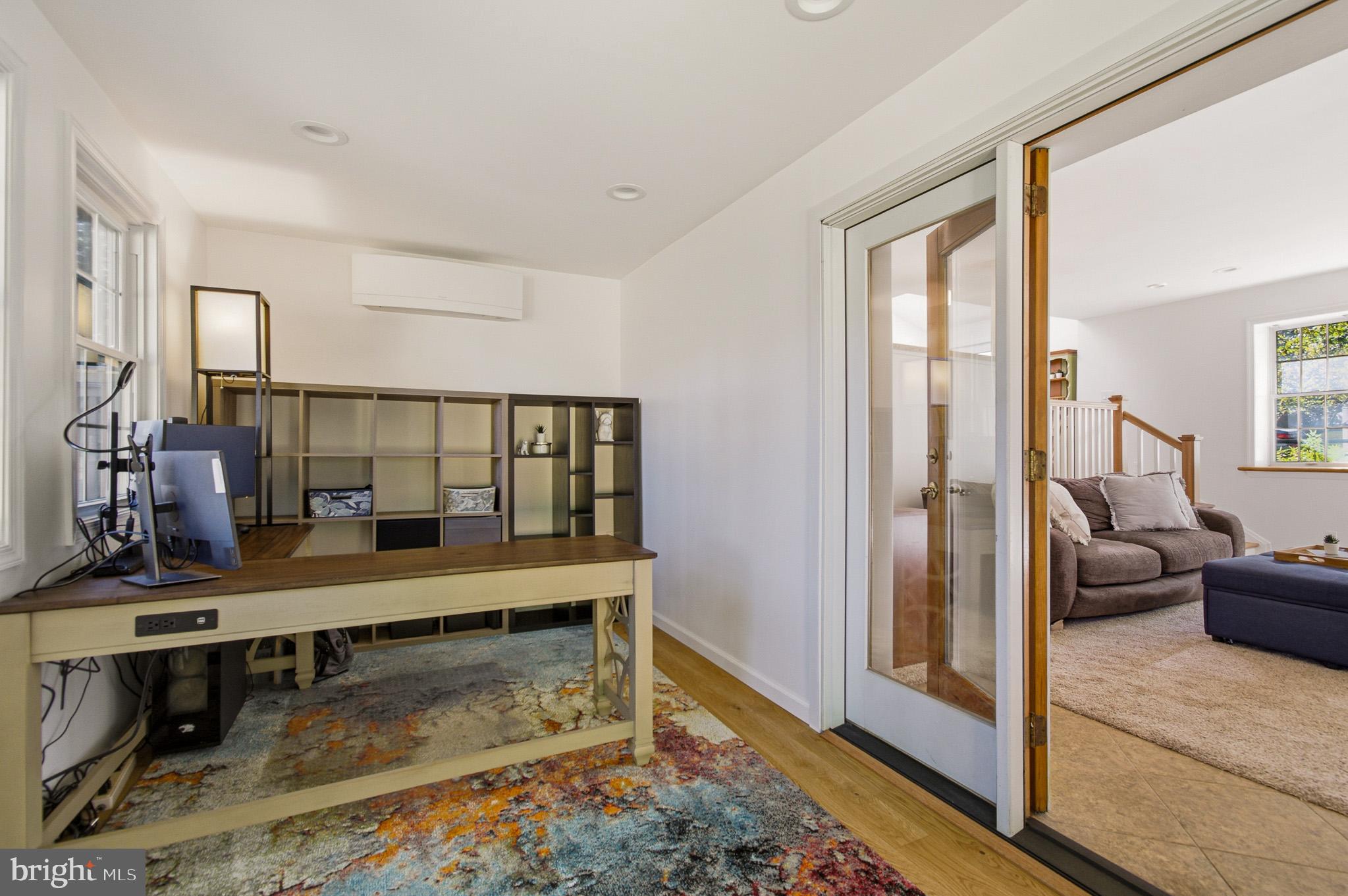 CARRS MANOR - Residential