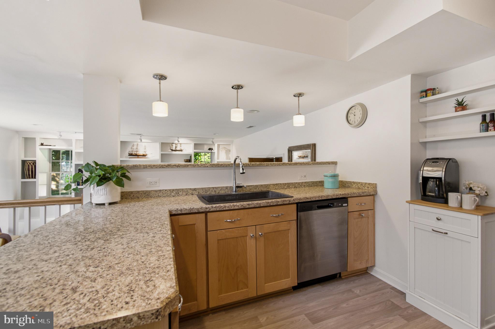CARRS MANOR - Residential