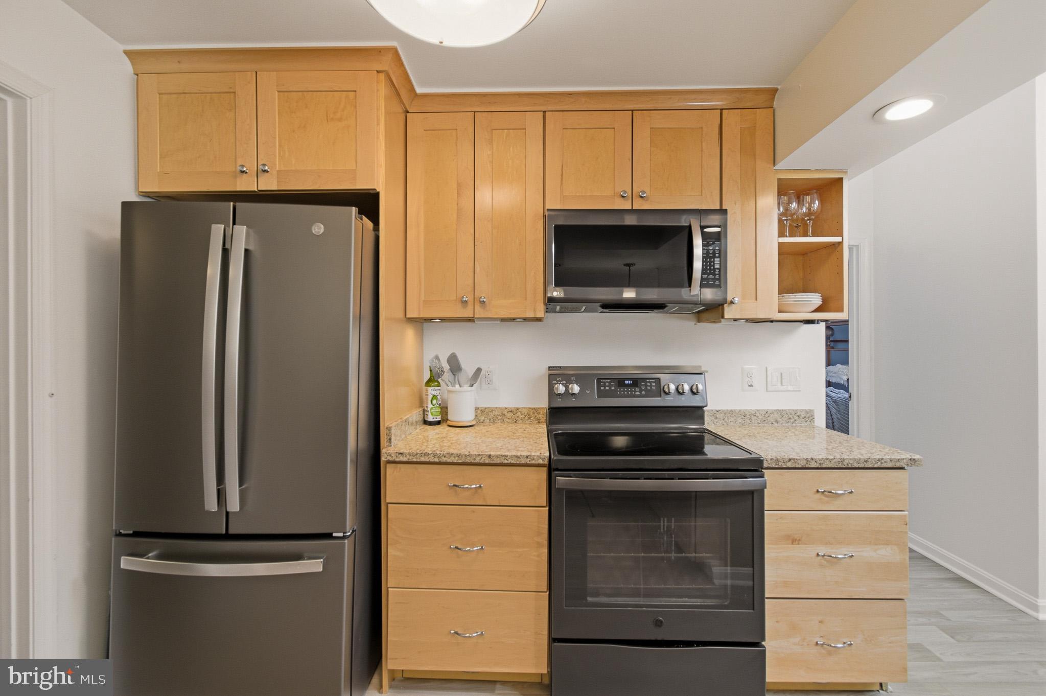 CARRS MANOR - Residential