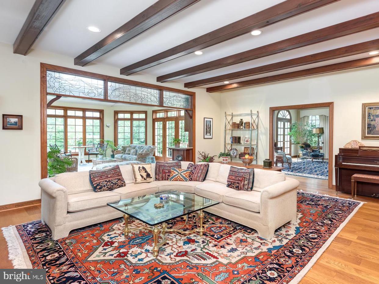 VALLEY FORGE MTN - Residential