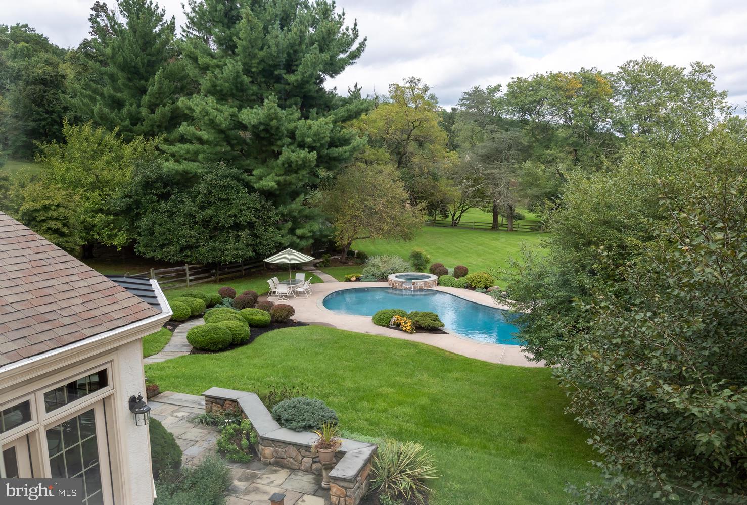 VALLEY FORGE MTN - Residential