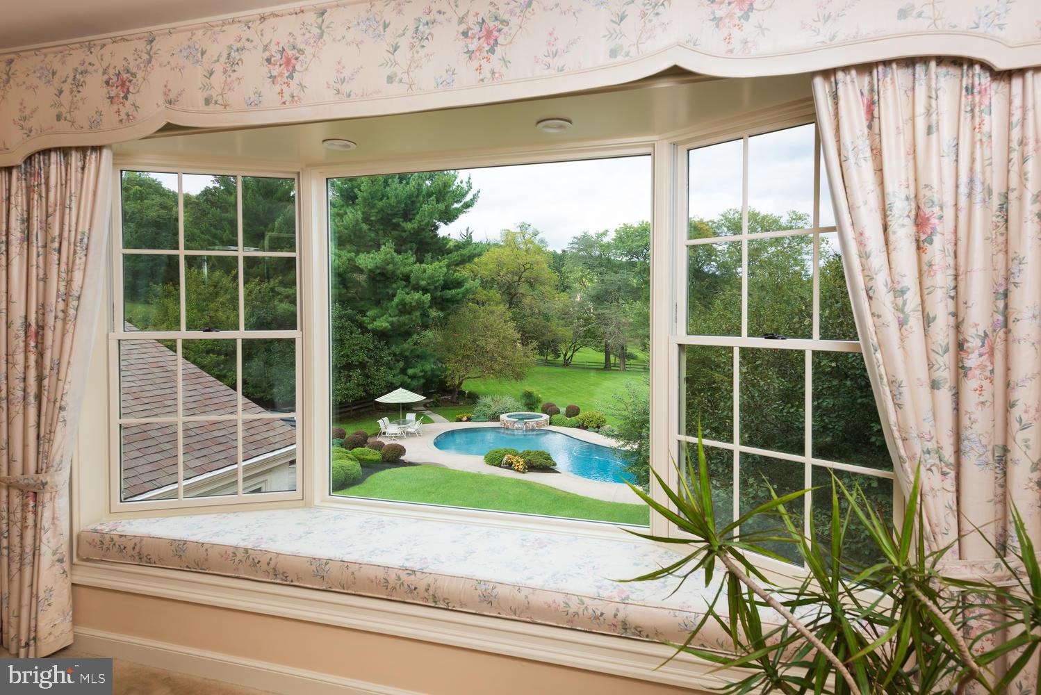 VALLEY FORGE MTN - Residential