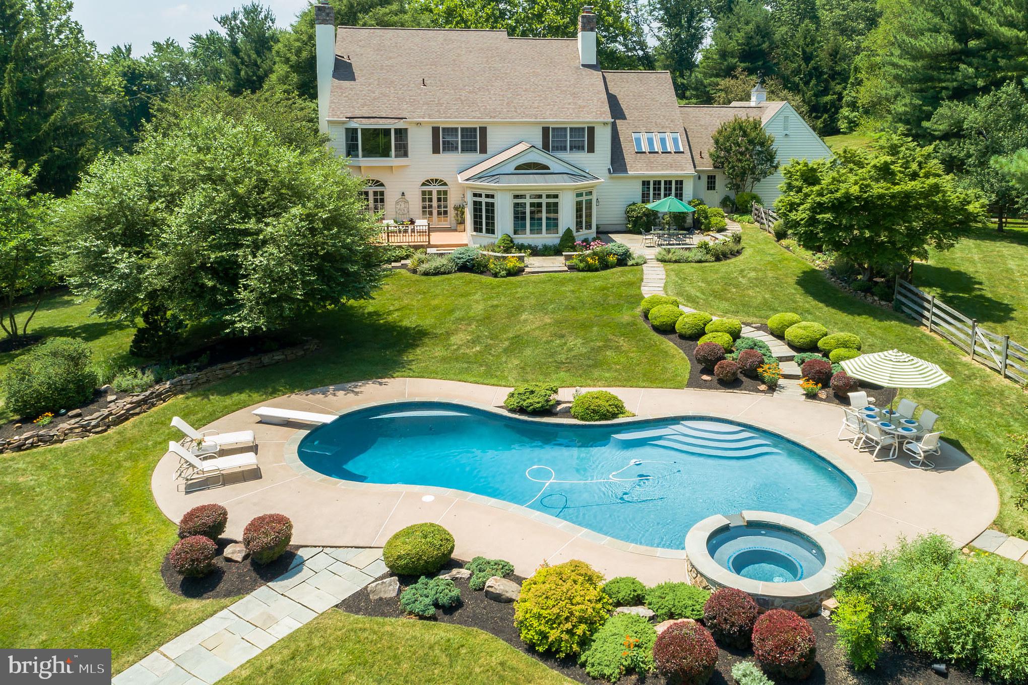 VALLEY FORGE MTN - Residential