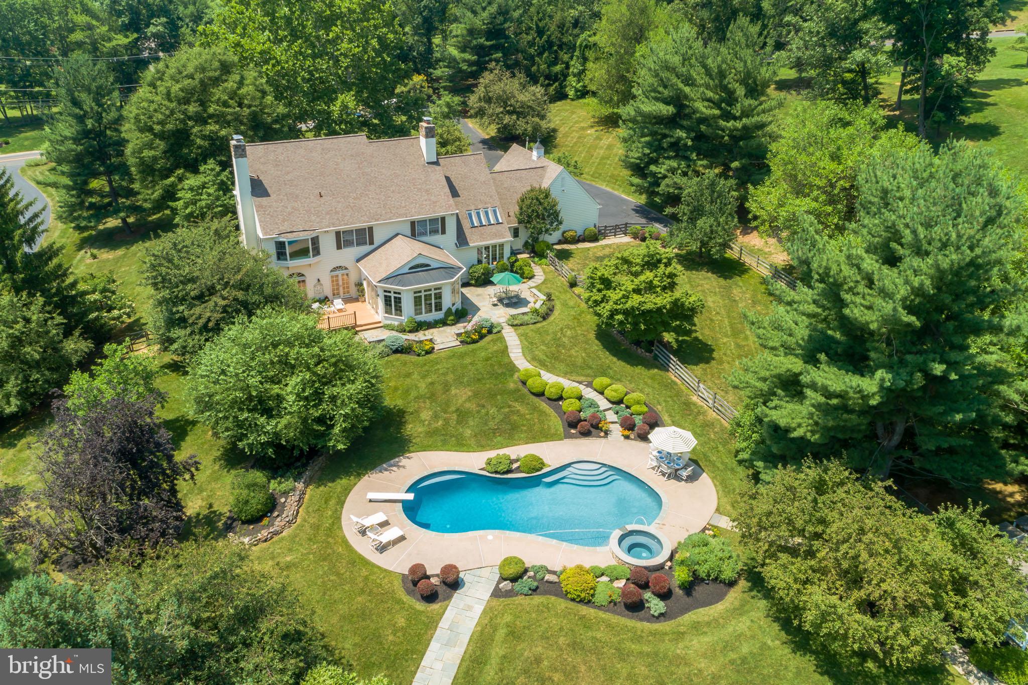 VALLEY FORGE MTN - Residential