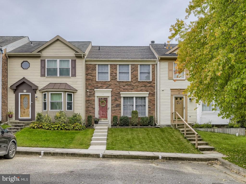 VILLAGE OF SILVER HALL - Residential