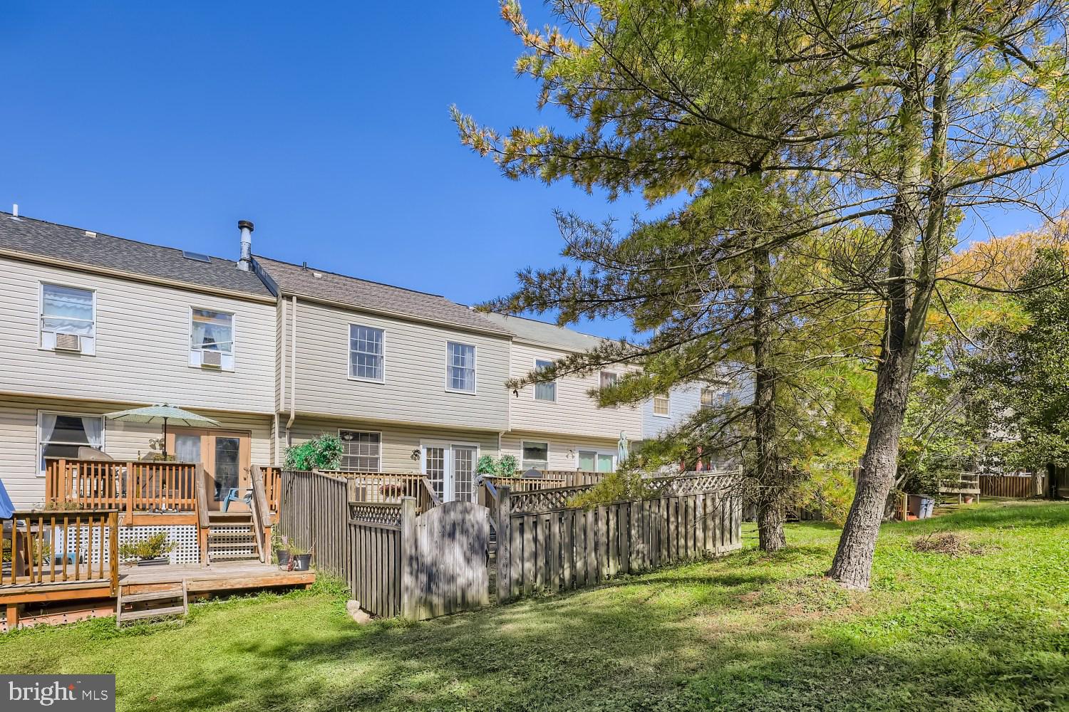 VILLAGE OF SILVER HALL - Residential