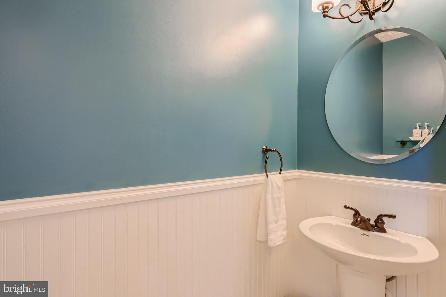 VILLAGE OF SILVER HALL - Residential