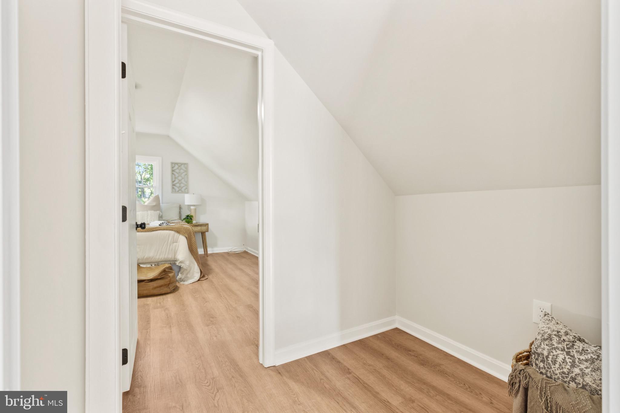 MURRAY POINT - Residential