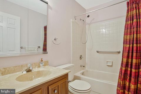 Tiny photo for 2646 Quiet Water Cove, ANNAPOLIS, MD 21401 (MLS # MDAA2139960)