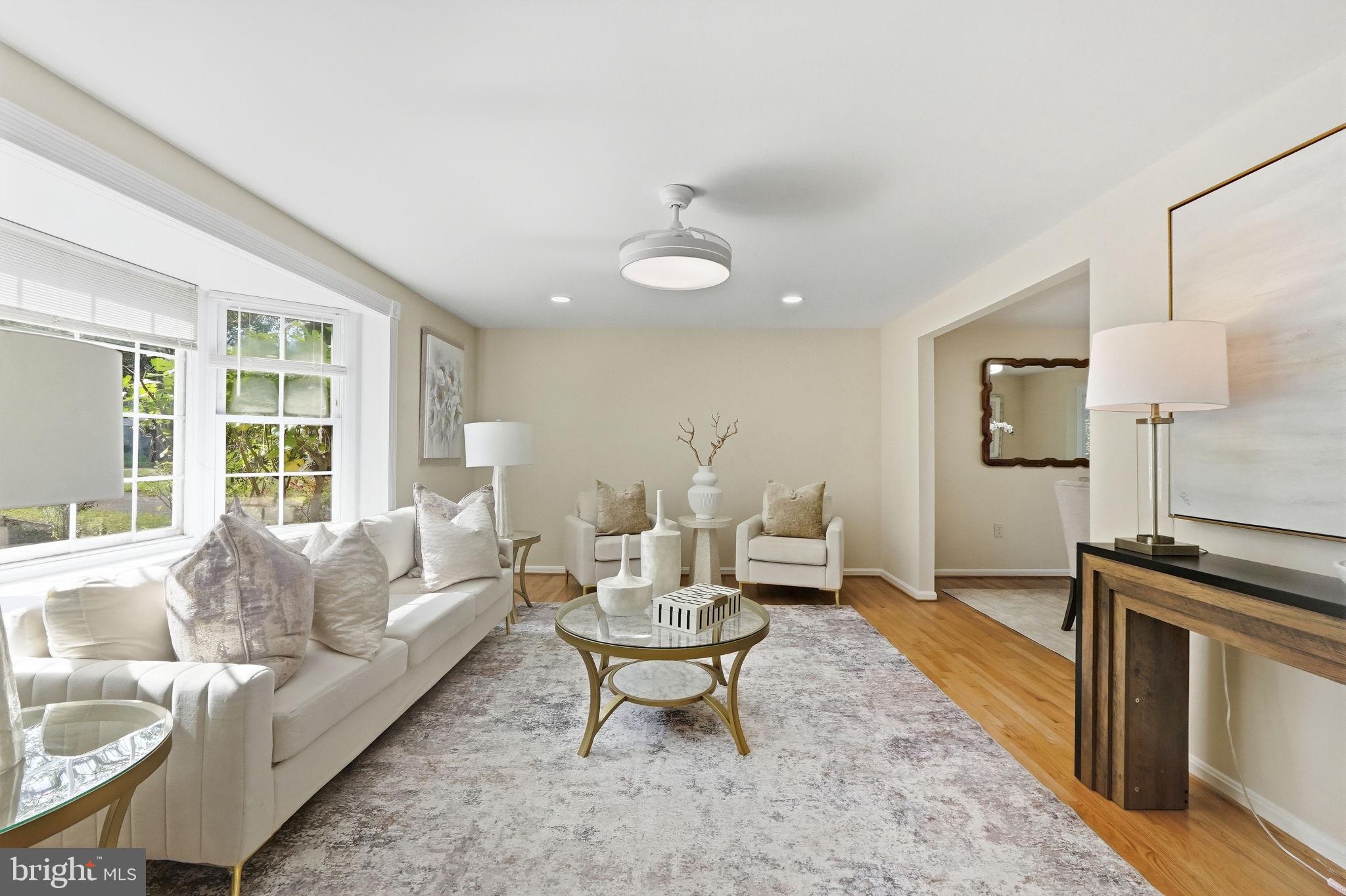 6512 CAPE COURT