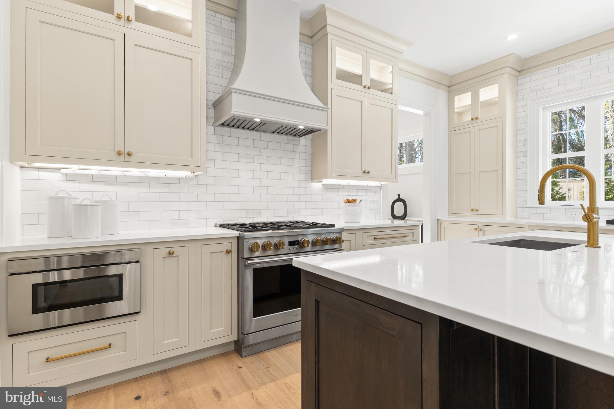 WELLINGTON - Residential