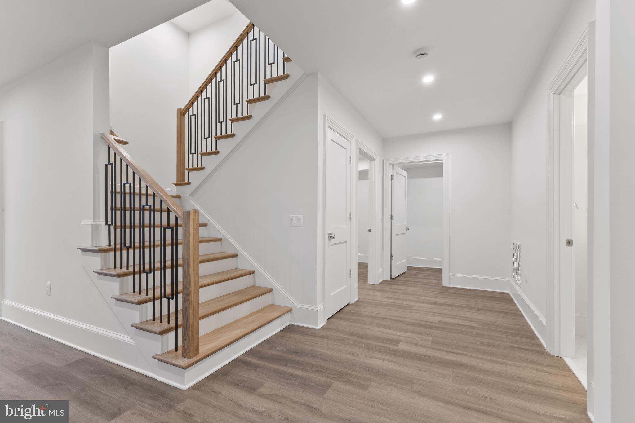 WELLINGTON - Residential