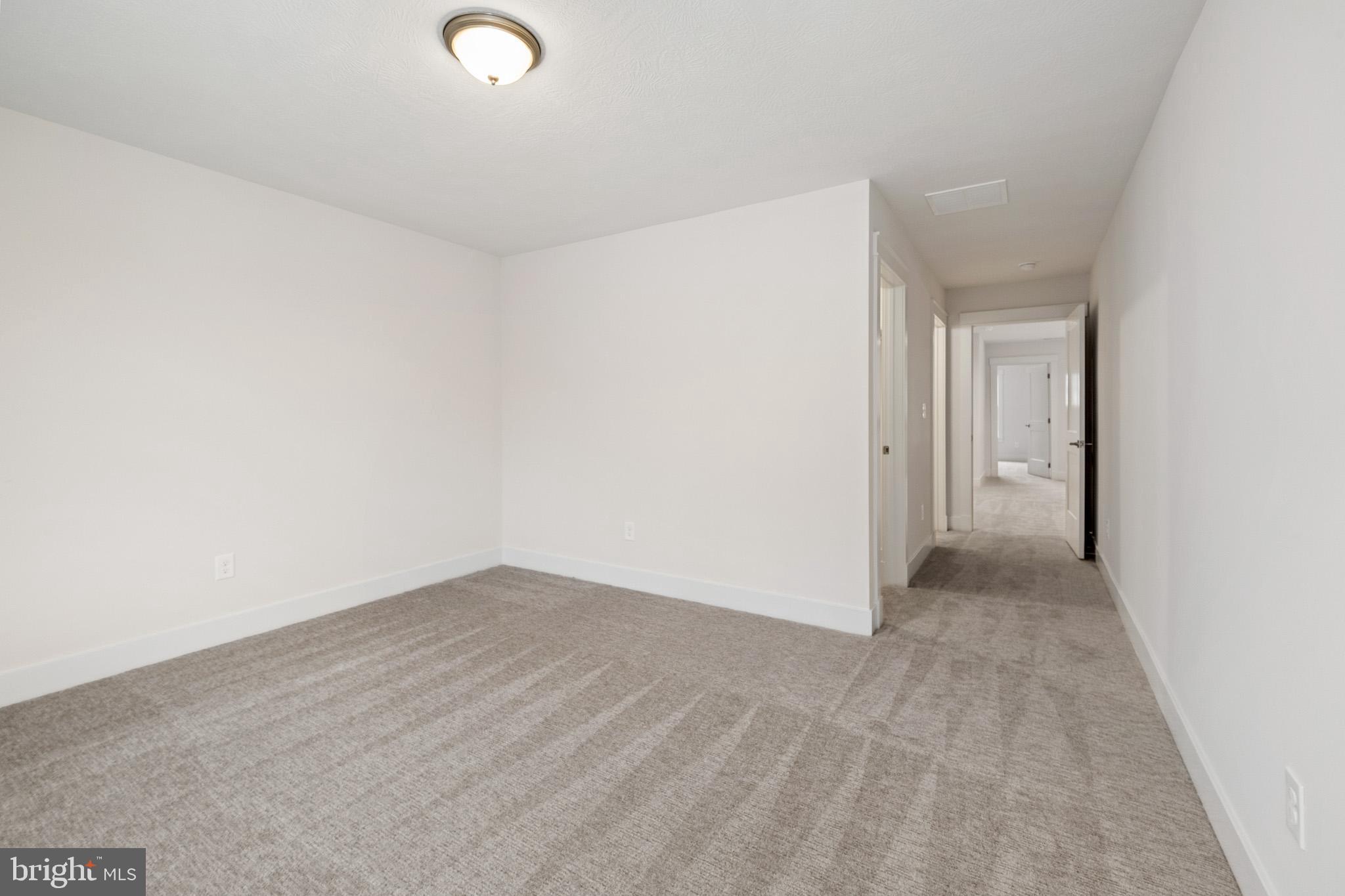 OAKWOOD - Residential