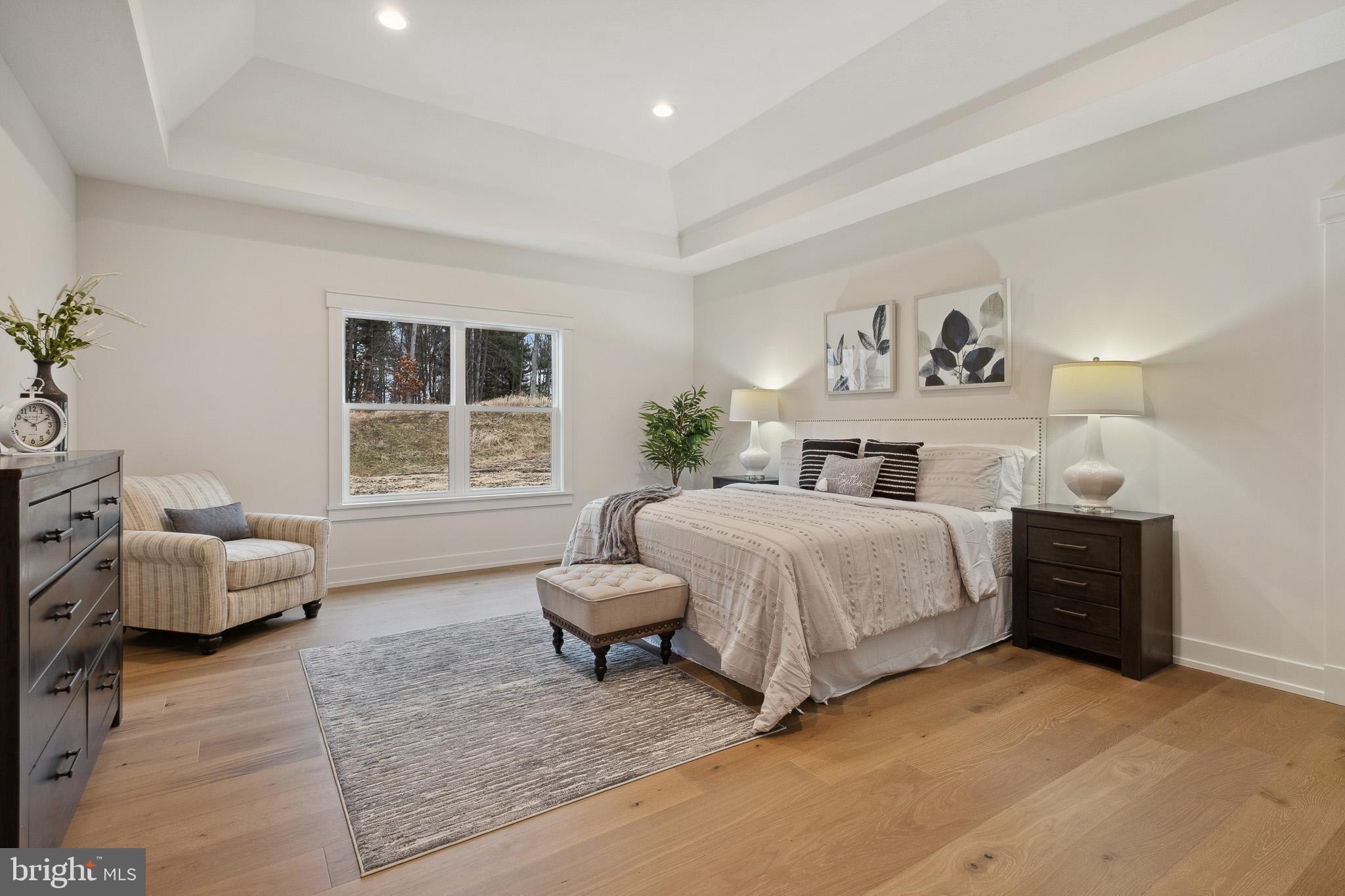 OAKWOOD - Residential