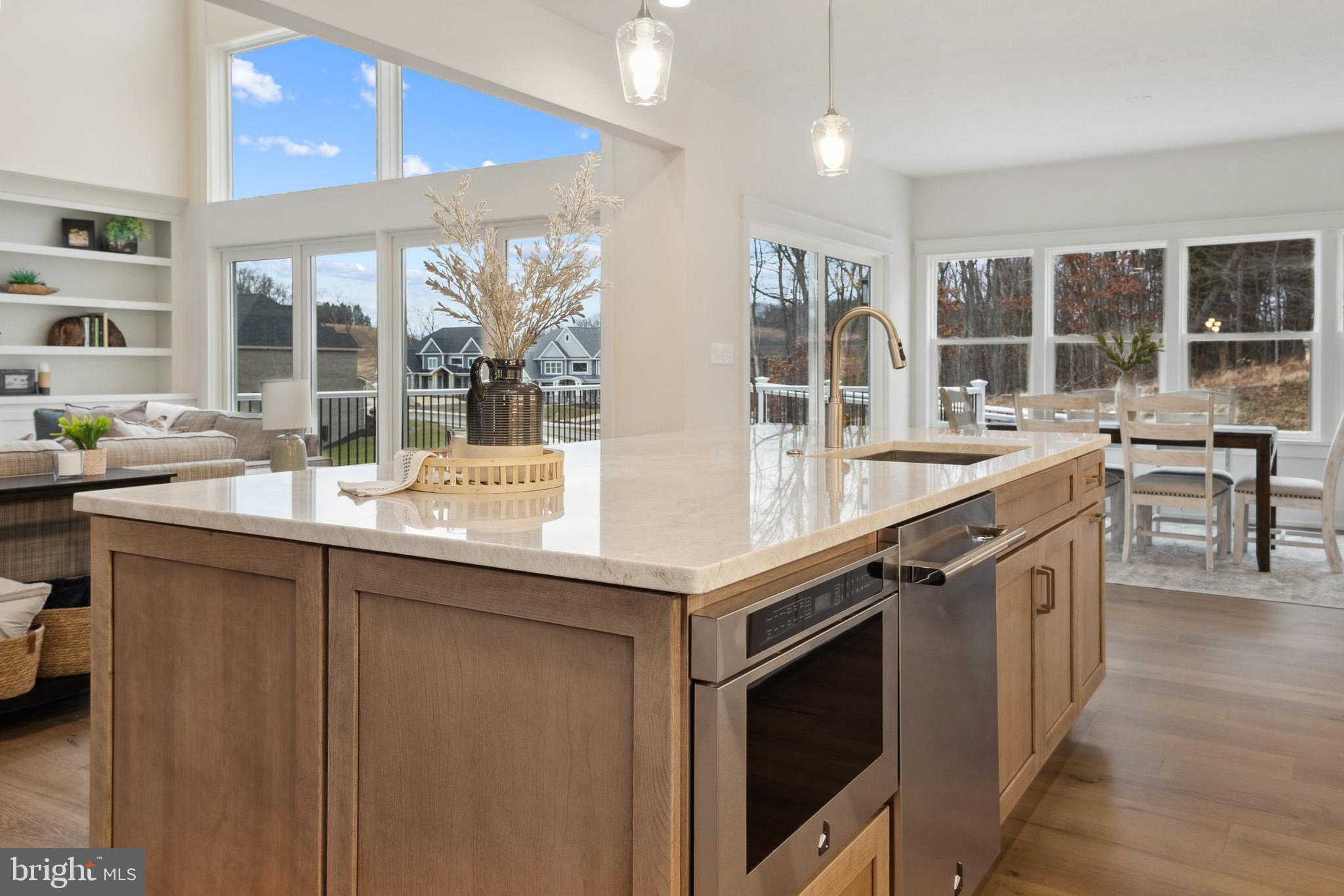 OAKWOOD - Residential