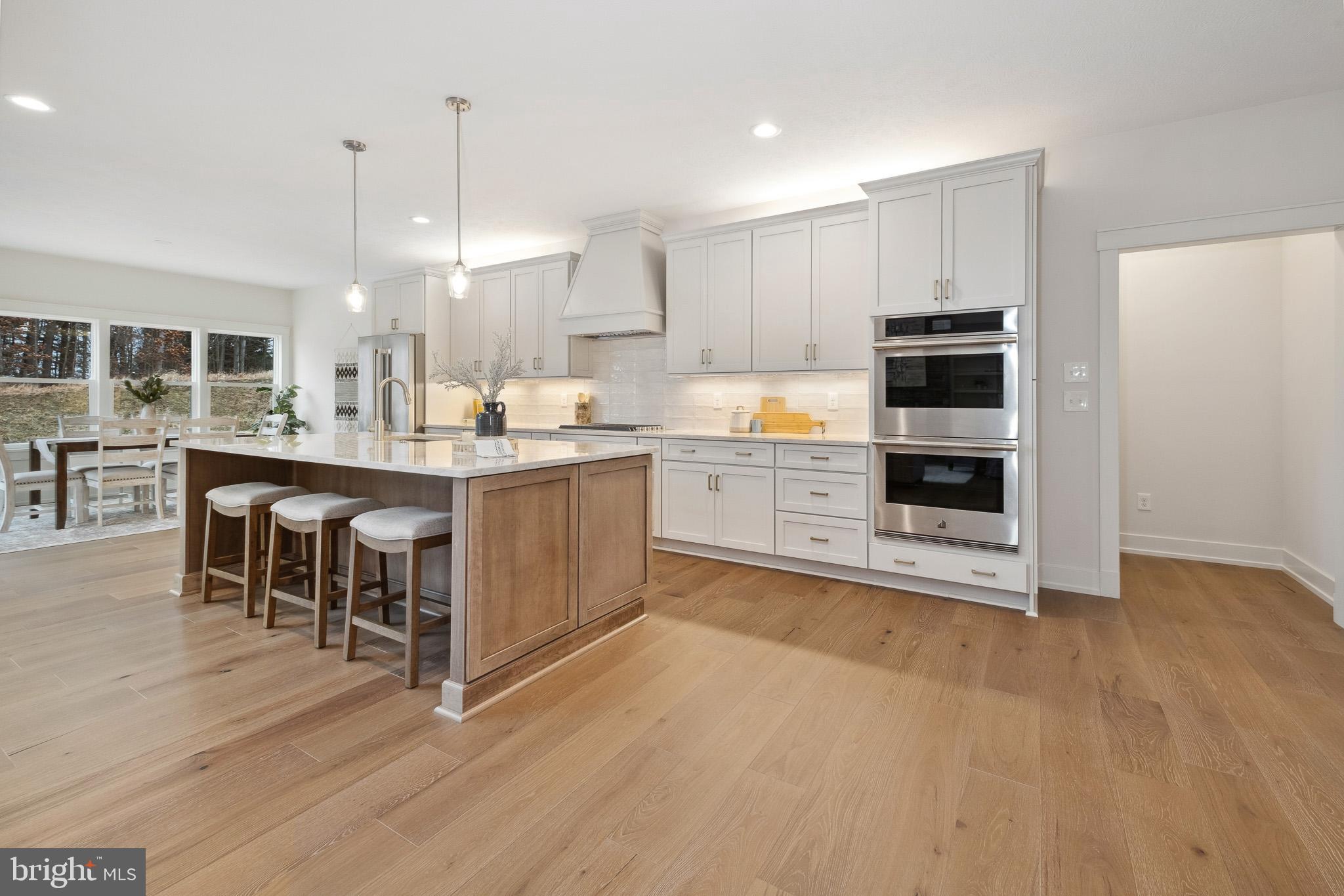 OAKWOOD - Residential