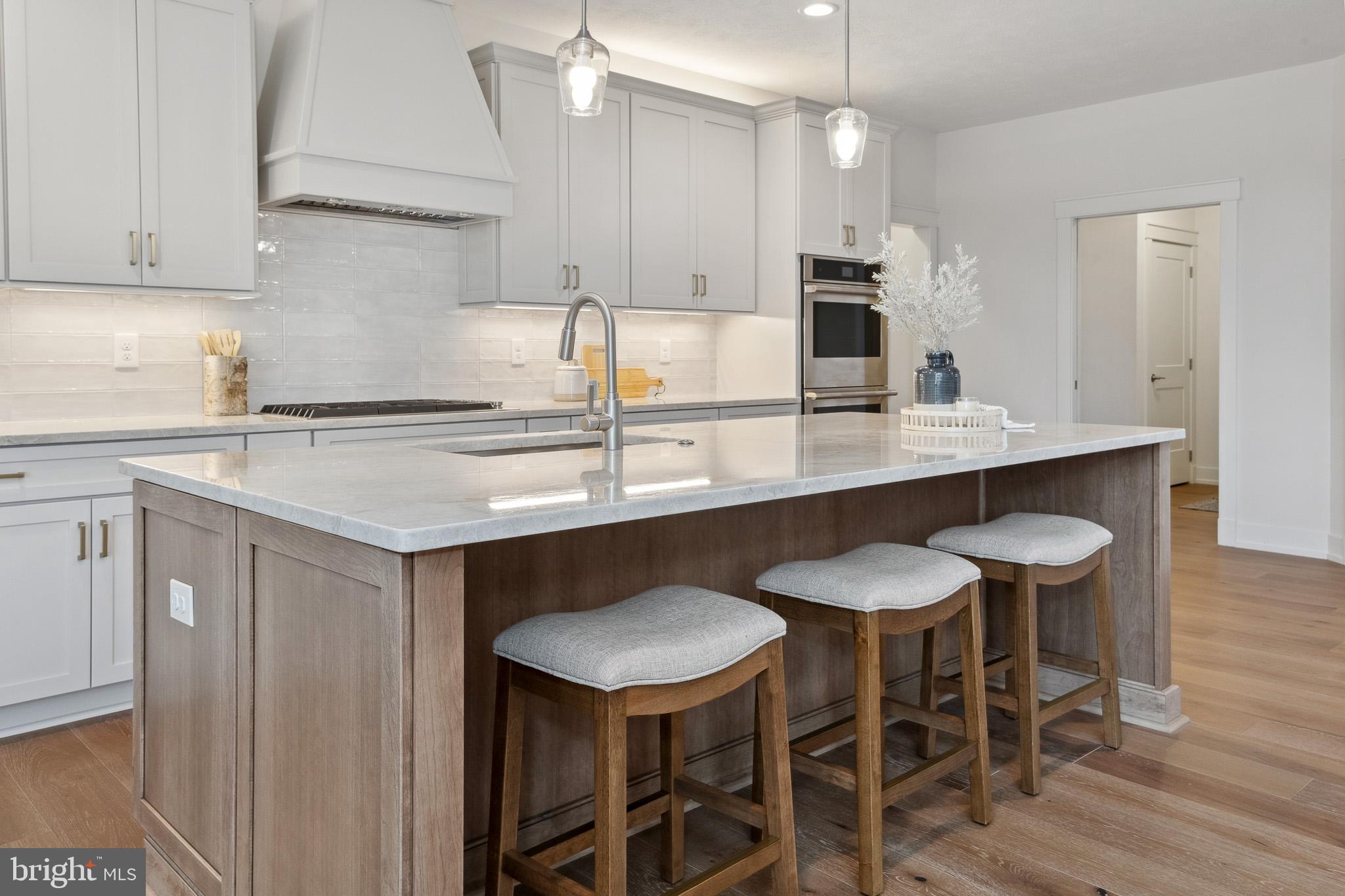 OAKWOOD - Residential
