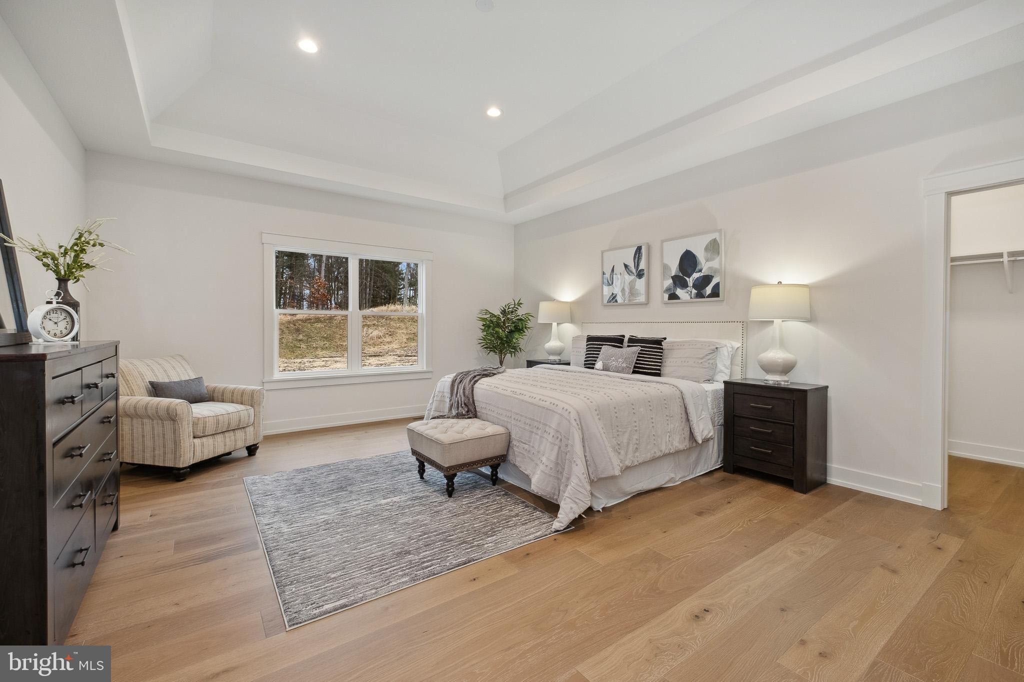 OAKWOOD - Residential