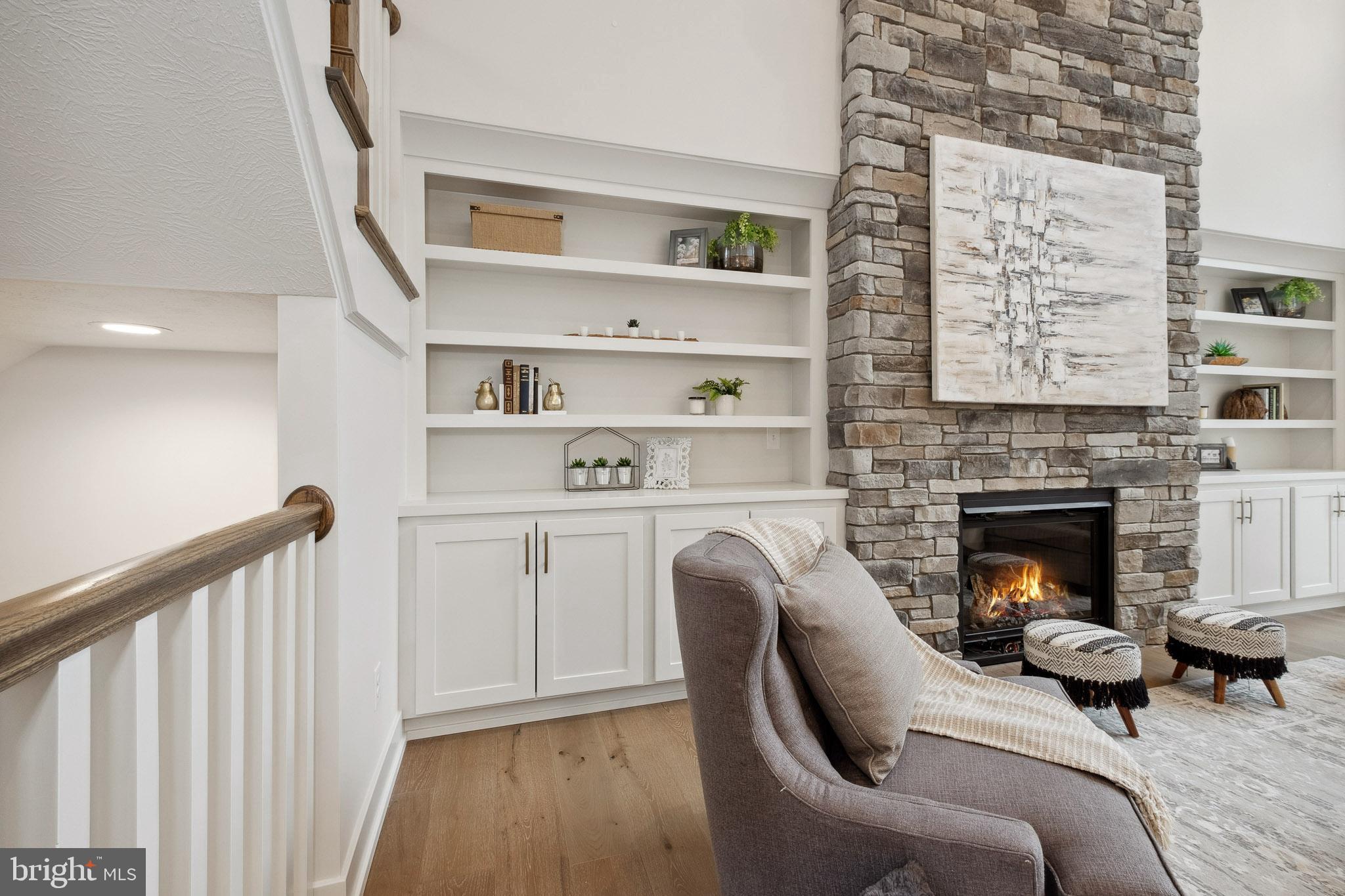 OAKWOOD - Residential