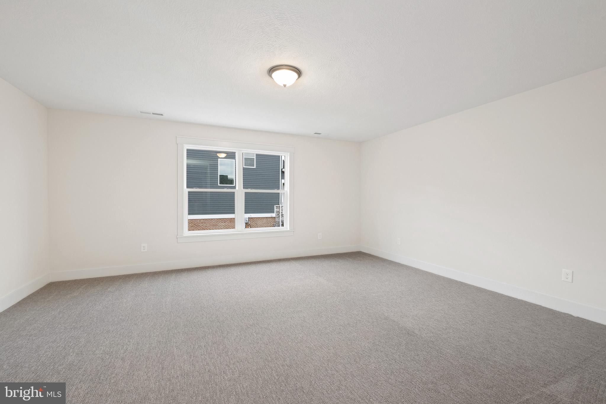 OAKWOOD - Residential